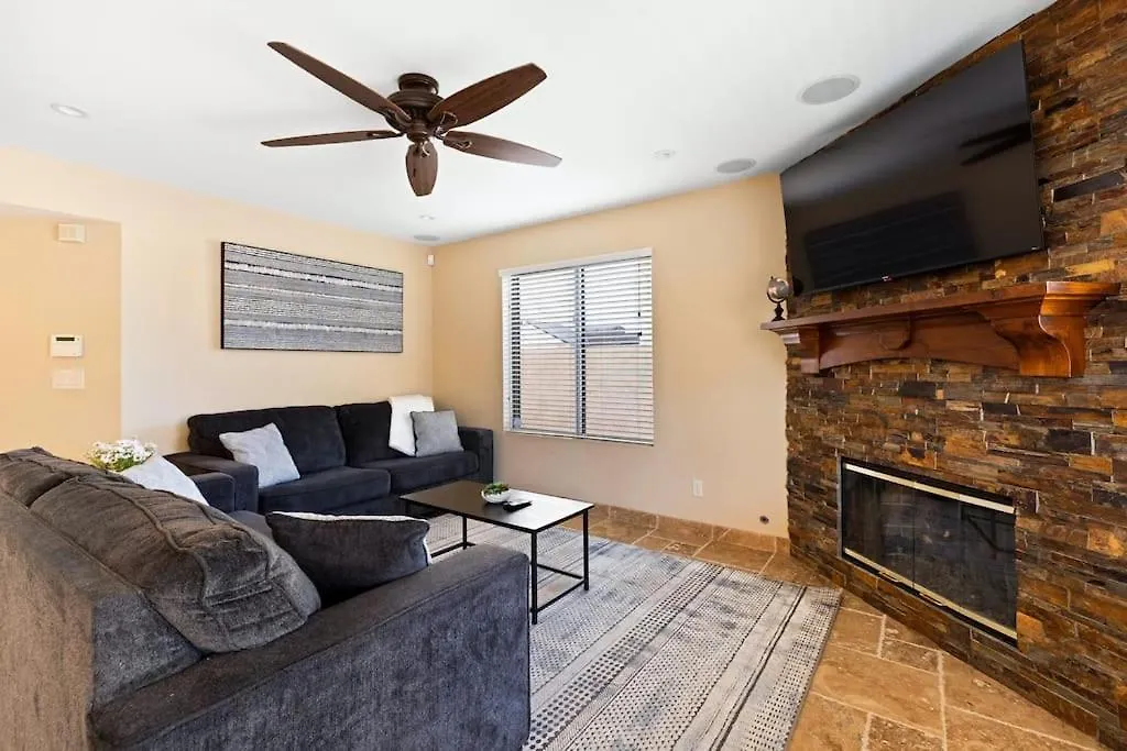 Holiday home The Entertainment Oasis Wpool Villa Phoenix